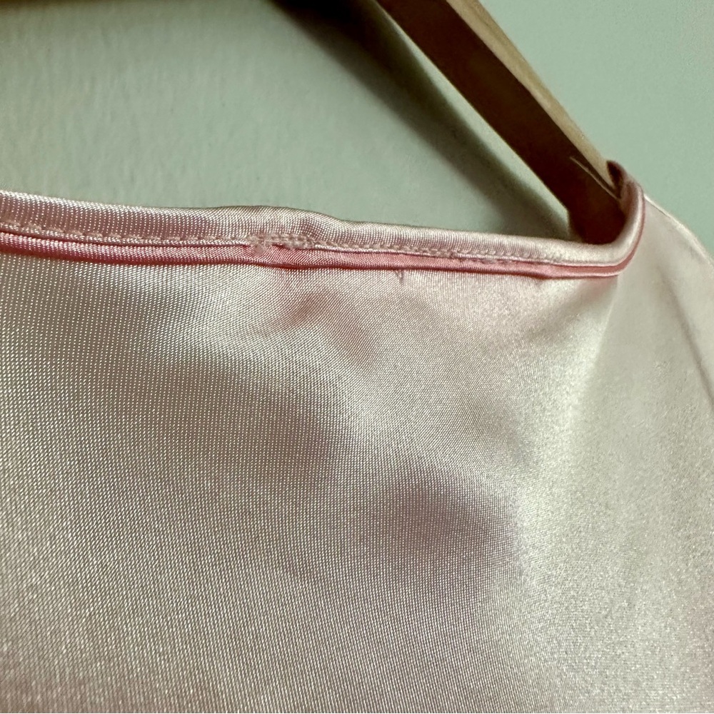 MOVED➡️ @lookmostlikely | Vintage Oscar de la Renta Pink Label Satin Nightgown - Picture 7 of 10